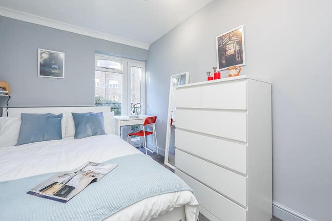 🏡 Lovely Double Room with Balcony🏡 Main Photo