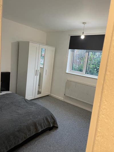 Double room 5-8min walk to Sydenham Station Main Photo
