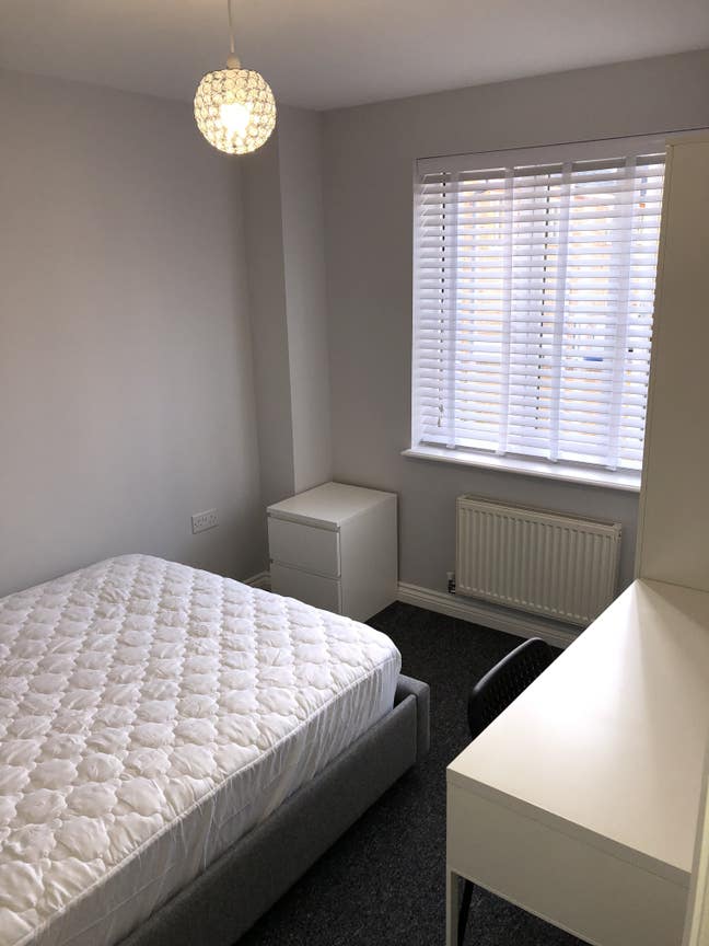 *Double Furnished Rooms* Main Photo