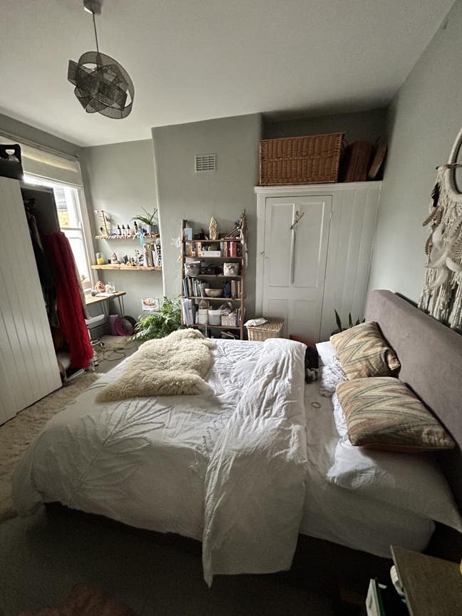 Double Room available  Main Photo