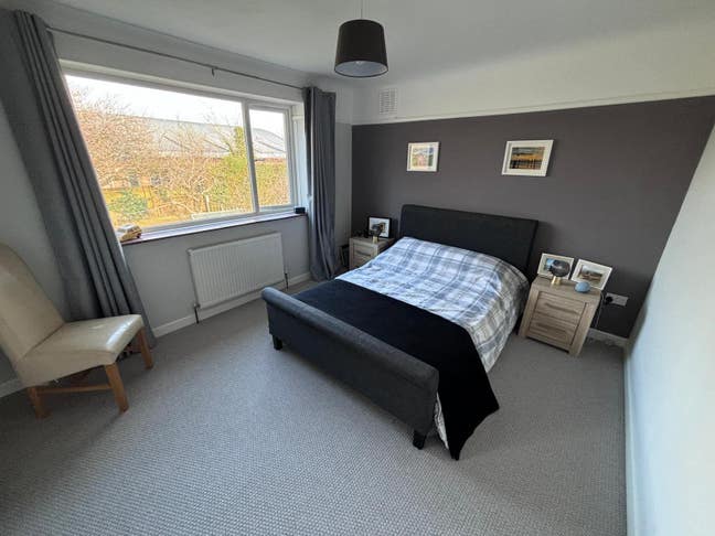 Large Double Room Bournemouth, near Airport Main Photo