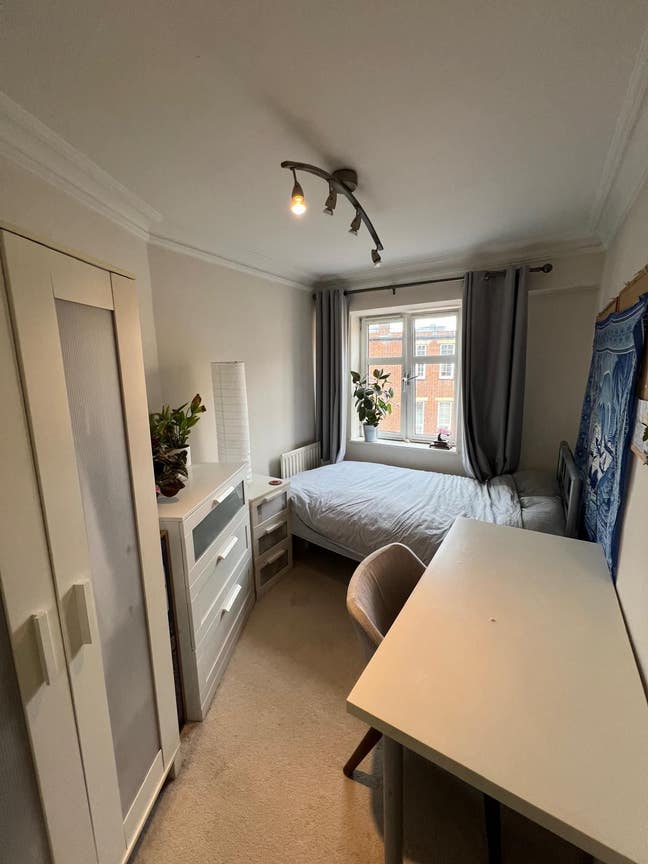 Beautiful Room in the heart of Borough Main Photo