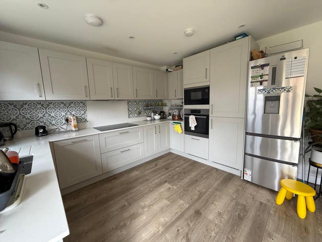Double Room in Modern HMO, Hardwick (70HW) Main Photo