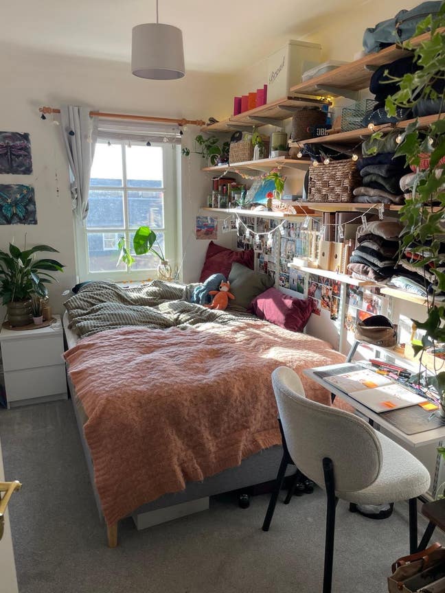 Double bedroom close to Meadows and Edinburgh Uni Main Photo