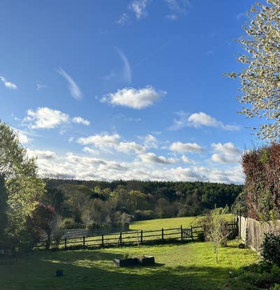 Room for Rent in Lovely Village House Main Photo
