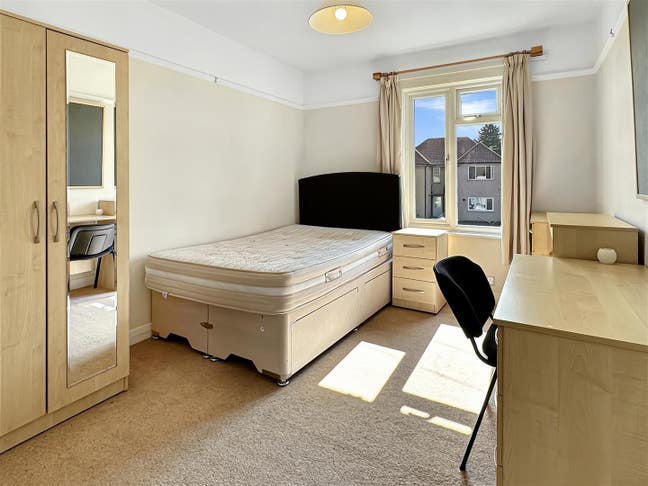 Double Room to Rent in a House  Main Photo