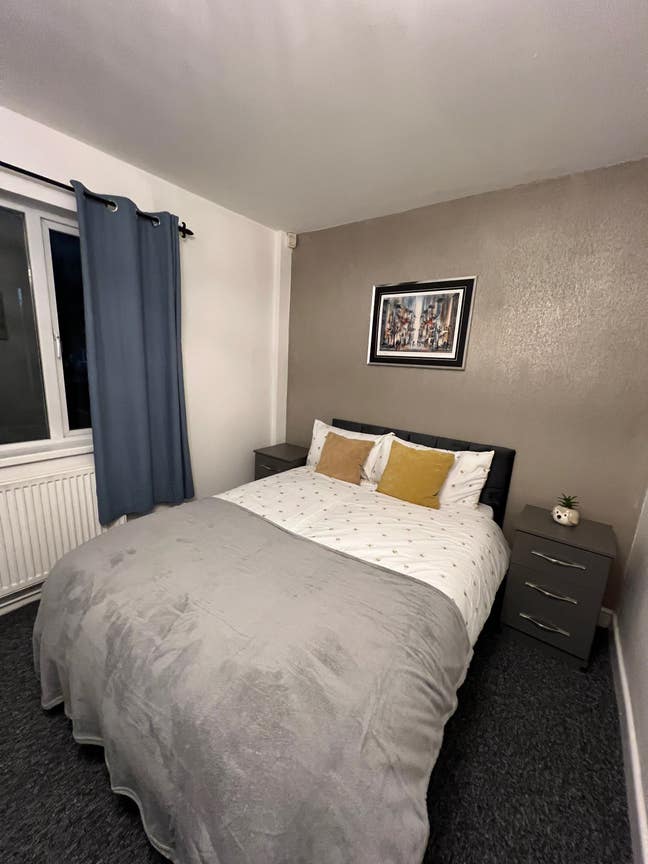 Fully Furnished  Double Rooms - All bills Included Main Photo