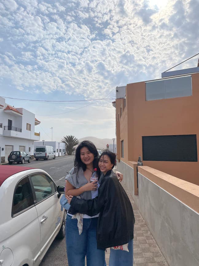 Professional looking for a room!  Main Photo