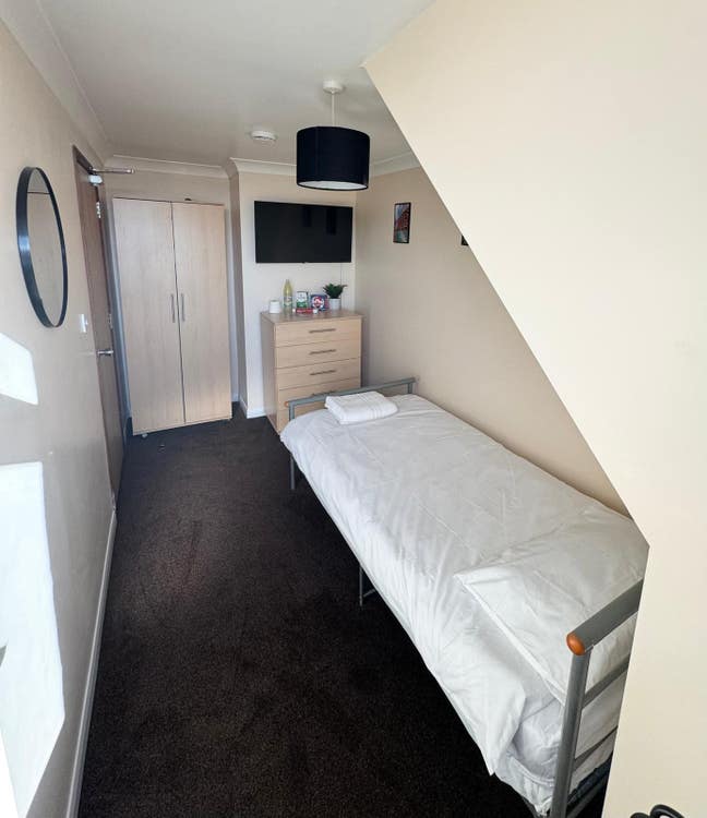 Ramsgate Rooms - Margate Road  No Deposit Required Main Photo