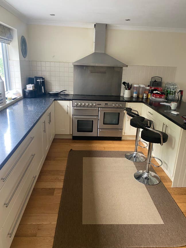 Nice home in nailsworth  Main Photo