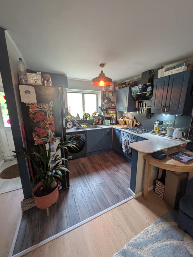 Whole House in Thornhill to Rent from Nov 2026 Main Photo