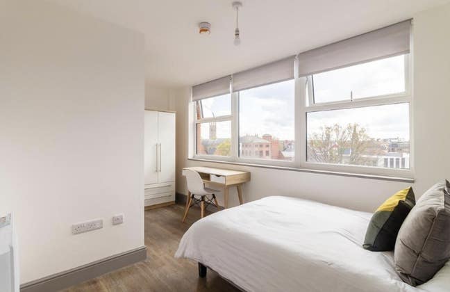 *Social Clubhouse Flatshare near Derby Intu* Main Photo