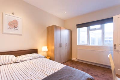 3 Bedroom flat  in Putney Bridge ! Main Photo