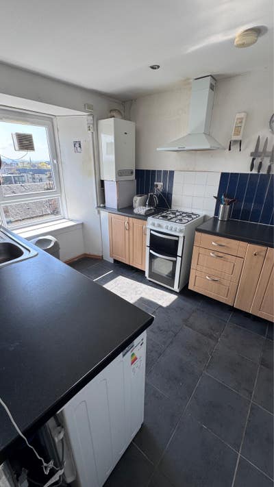 Bright spacious 2 bed apartment Glasgow West End Main Photo