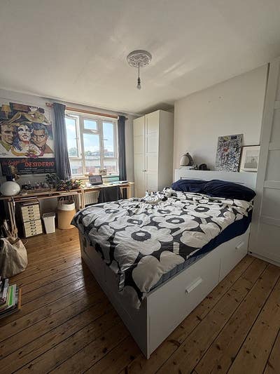 1 Month Sublet in Beautiful Cambridge Heath Flat Main Photo