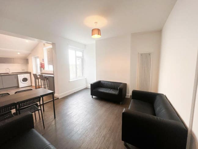 Rooms Available Ash Road, Horfield Main Photo