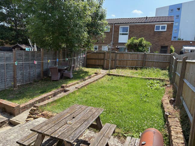 Double room in Balham house with big garden Main Photo