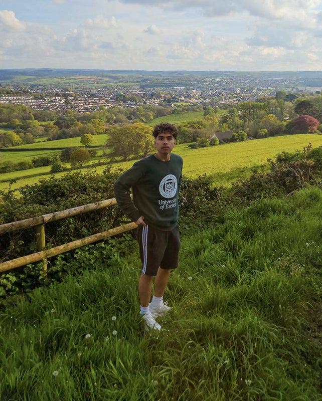 Professional Male seeks a double room Main Photo