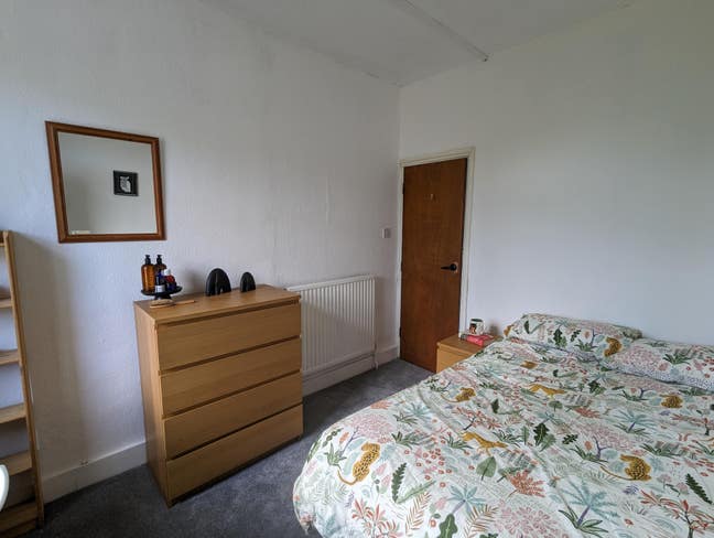 Lovely rooms; Great House in prime location Main Photo