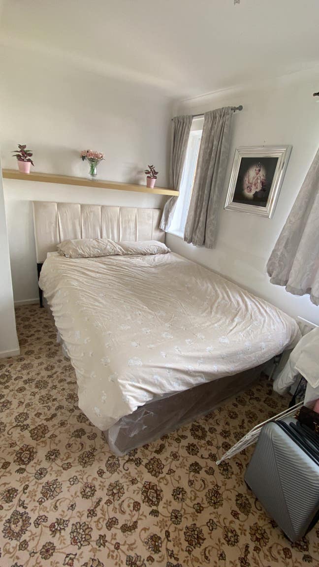 Room to rent  Main Photo