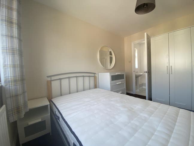 Stopsley/Wigmore - RoomsBySue Main Photo