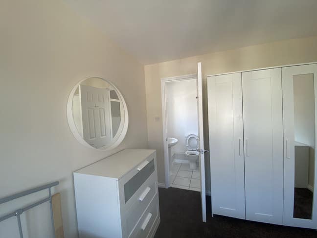 Stopsley/Wigmore - RoomsBySue Main Photo
