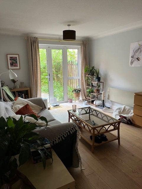 Double Room Available to Rent Near Harbourside Main Photo