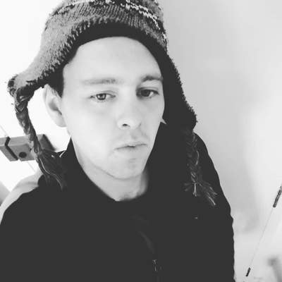 Look for a single or double room Main Photo