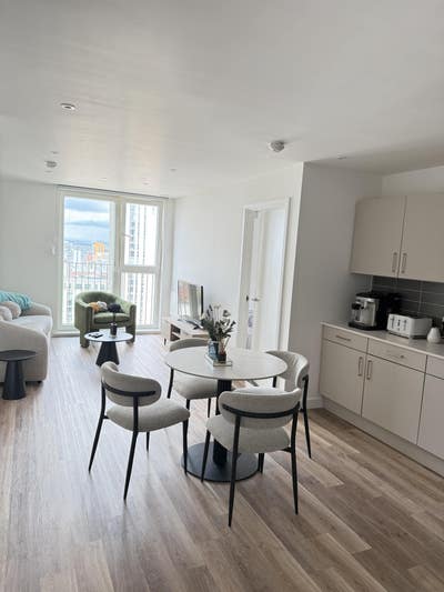 Amazing New Build - First Occupancy  Main Photo