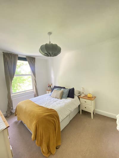 Bright & Cozy  Two Bedroom Flat Main Photo