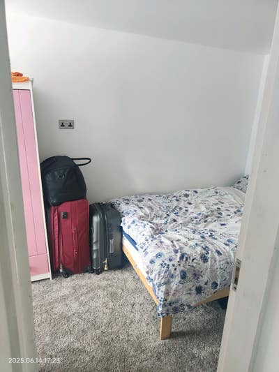 Double and single rooms available  Main Photo