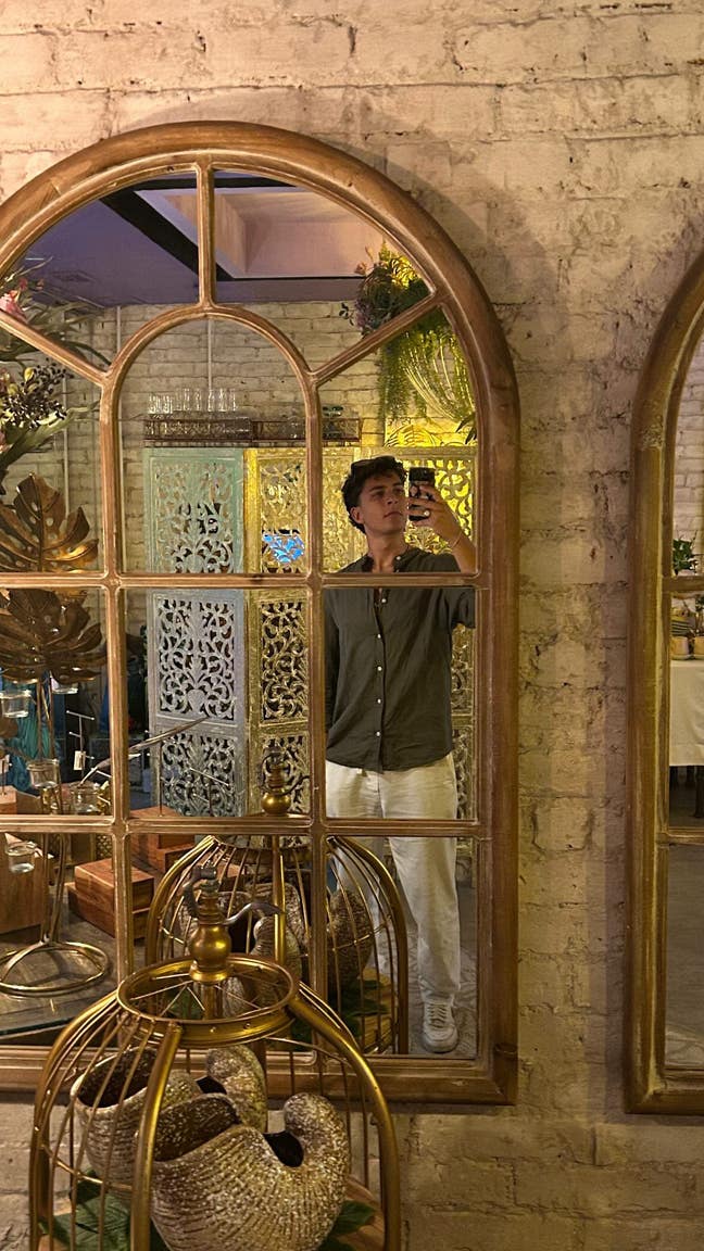 24 Year-Old Masters Student Looking for a Room Main Photo