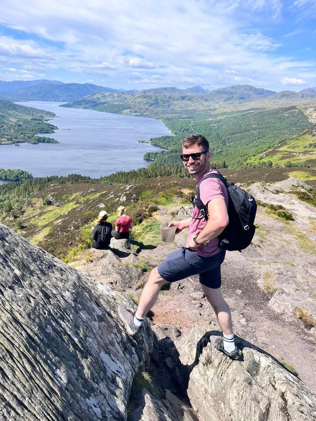 I am a professional male aged 36. I am lookin... Main Photo