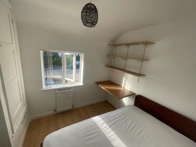 Small Double Room Main Photo