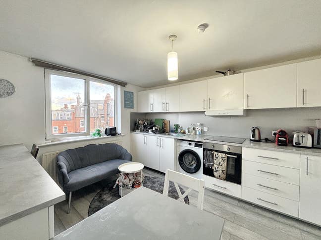 ‼️ Large Double Room -  No Deposit Option! ‼️  Main Photo