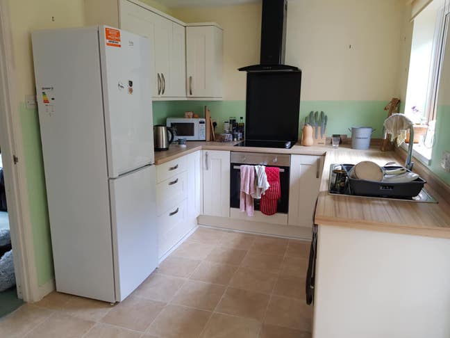 Single room to rent in Dartmoor Main Photo