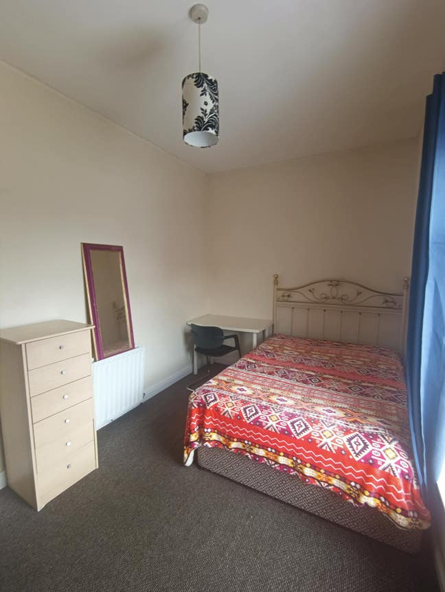 Short term let, Lovely Double good location  Main Photo