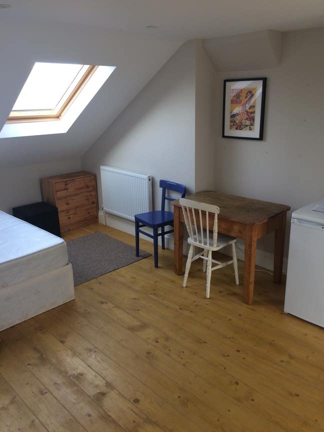 Double loft room with bathroom, House with Garden Main Photo