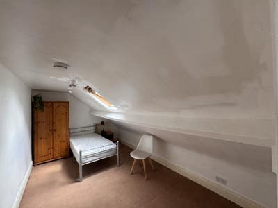 Large House Share - nr. City Centre * BILLS INC * Main Photo