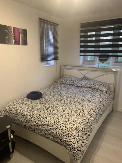 Double bedroom short term let Main Photo