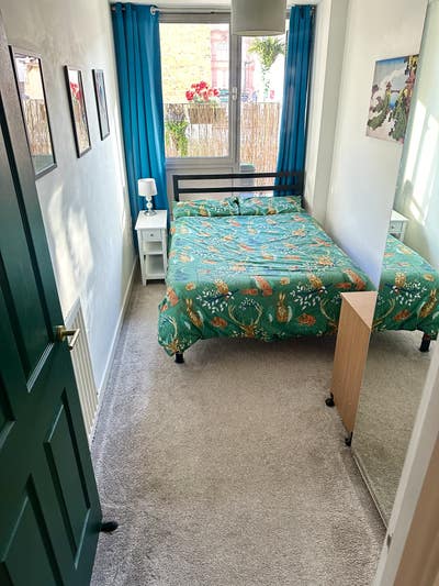 Double Bedroom in Gay Male Flat Share Main Photo