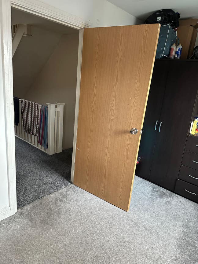 Room available in M8 Main Photo