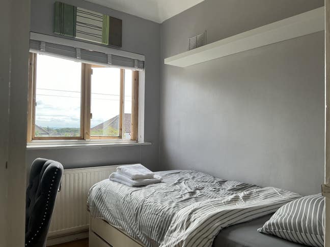 Cosy furnished room Main Photo