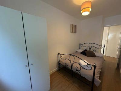 1 Double Available in 4Bed Flat in Haggerston Main Photo
