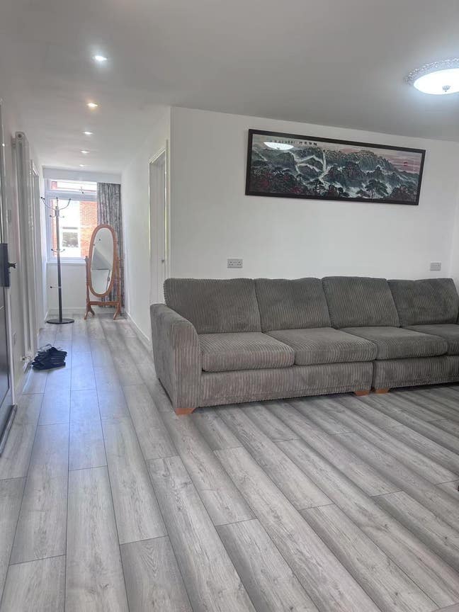Two bedroom flat  Main Photo