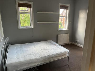 Flatmate wanted in Chorlton, 2 min walk to tram Main Photo
