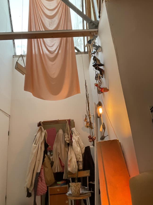 Manor House  Sublet  Main Photo