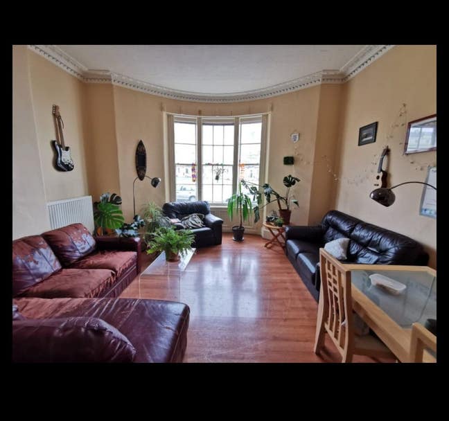 Double room available right on the seafront Main Photo