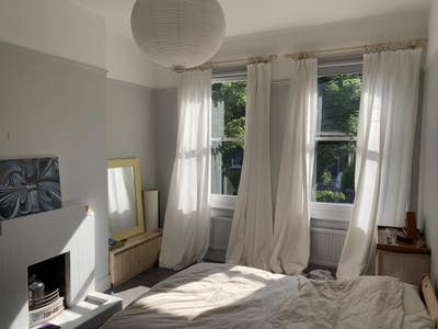 Pretty room available for Summer sublet SE  Main Photo