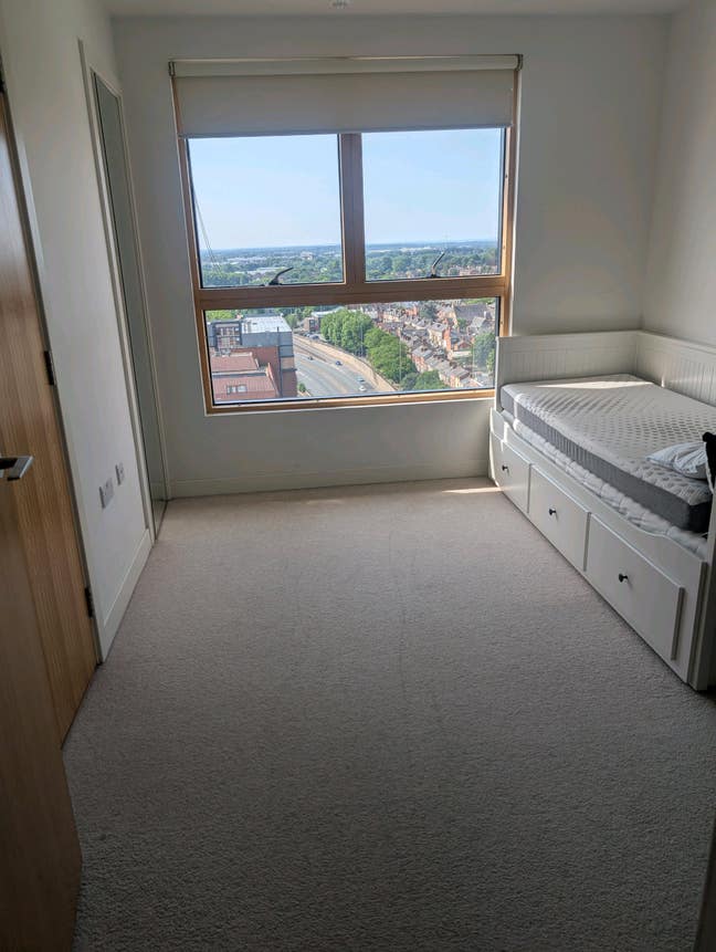 Double room furnished & ensuite  Main Photo